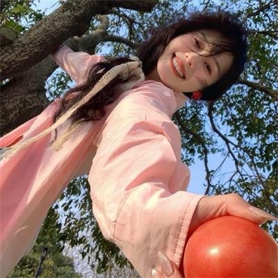 井盖儿 封面