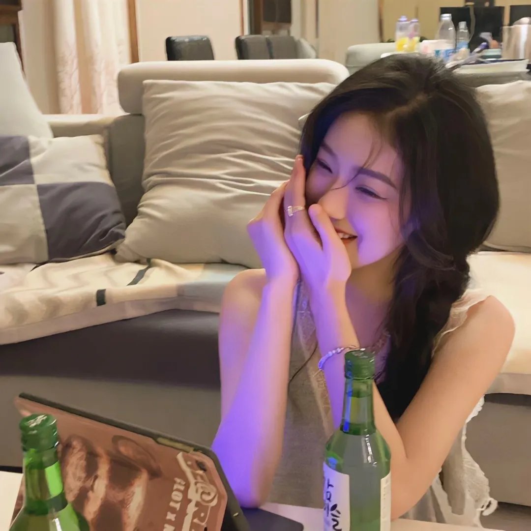 一婊人才 封面